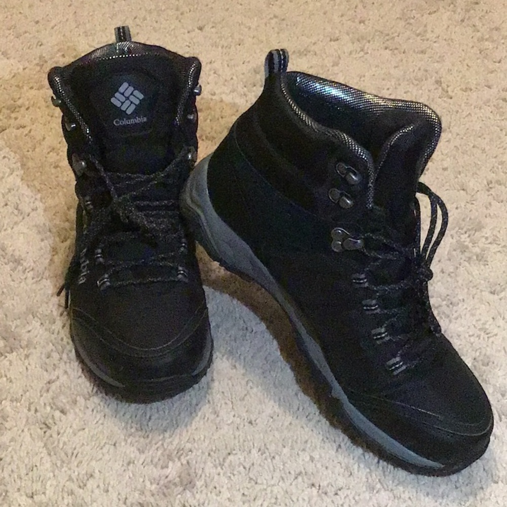 Columbia Black and Gray Men's Boots